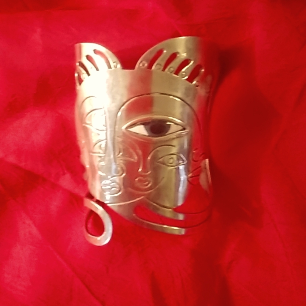 Silver cuff bracelet